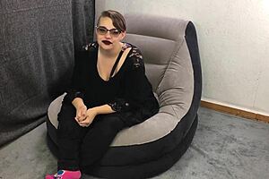 i feel the submissive kitten's shaved pussy during casting