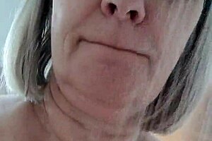 Housewife's Steamy Shower Selfie Teases