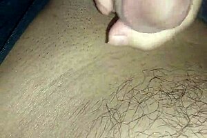 Masturbo Esta Polla Grande Sin Parar