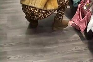 I would like to go shopping with you in the end i will be very grateful to you