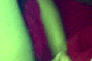 Island freak milf squirts in doggystyle