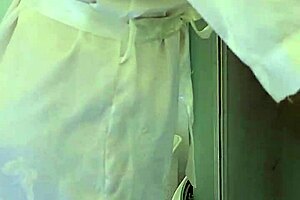 Stepmom helped her son jerk off and cum on her big tits in the bath, I couldn't resist touching her nipples.