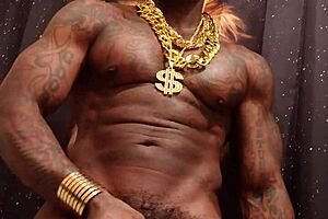 Brunette worships the african king hallelujah johnson in a huge encounter