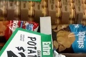 Candid Teen Booty In Jeans