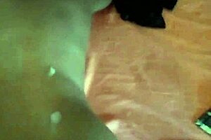 Squirting Ebony Babe Gets Fucked Doggy Style With Huge Cum