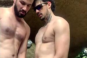 I fucked a stranger masturbating on the trail