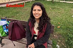 Mi mejor amiga queria ganar algo de dinero extra decidi ayudarla contratandola como mi putita personal la muy perra tenia lista la tanga asi que solo quedo aprovecharla apretaba como virgen