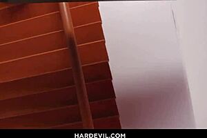 horny blonde lindsey lakes wants to have submissive sex