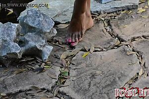 Jet setting jasmine barefoot in the garden foot fetish pov
