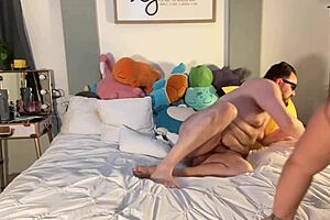 Wet and oily massage for miketheebaker with toes and big tits?