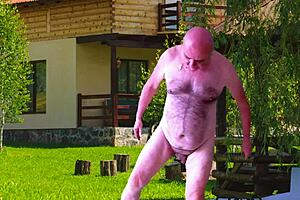 Public handjob in the garden leads to gaping pussy close-up