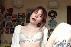 She Took Off Underwear And Showed Smooth Pussy