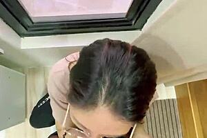 Indonesian girl cheats with boss for money