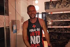 Behind the scenes of hot stepdaughter Nick Niquita giving ass to big-dicked stepfather Vagninho.