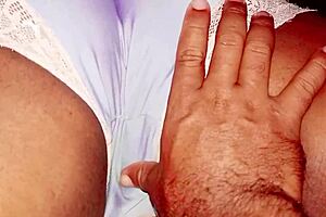 A Bunda Grande Da Minha Madrasta E A Buceta Molhada