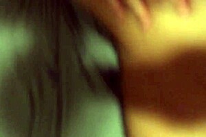 Mexxxicanrose sucks, fucks, and squirts cumshot!