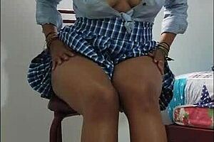 Sexy Curvy Werita Smashes Pussy With Huge Dildo Intensely