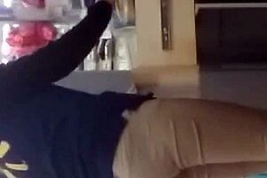 hot young booty in candid hidden shots