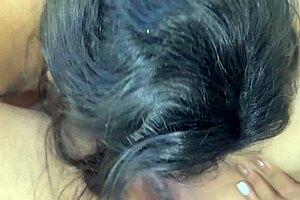 Woman gives the best pussy blowjob to her sister-in-law real homemade