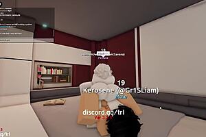 I let myself get fucked and filled by a horny man on Roblox.