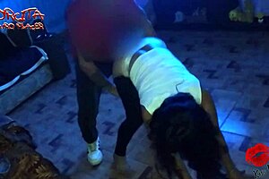 sexy milf dancing and sucking in homemade oral fun 😏