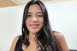 Wow, I Fucked My Girlfriend So Hard For The First Time In This Colombian Creampie Pov!