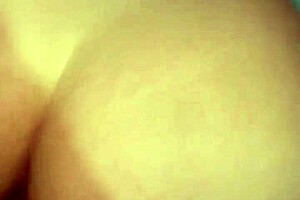 Lady Begs For Hard Ass Fucking In Homemade Video