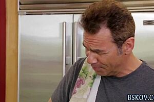 Pornstar intensely eats teen 18+ pussy in high definition