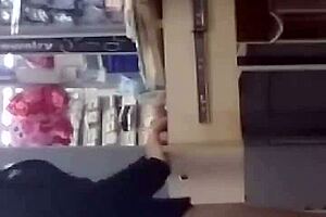 hot young booty in candid hidden shots