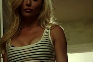 I watch kayden licking pussy to forget her man