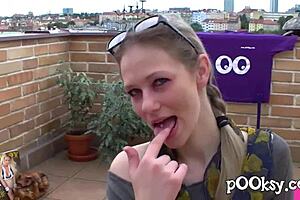 amateur girl in blue stockings sucks all the cocks 😋