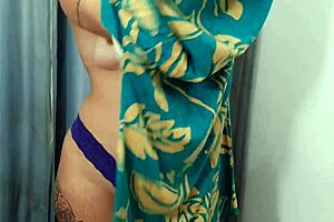 she called a stranger to the fitting room of the store