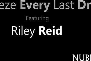 Throbbing Dick Rams Small 18+ Slit