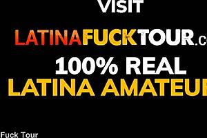 小巧哥伦比亚辣妹第一天上班被高管爆菊！