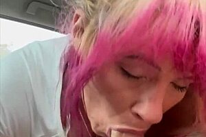 Real Amateur Meets On Street For Outdoor Car Encounter