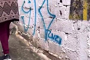 Patricinha with pink pussy climbs hill horny for sex