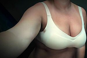 bouncing saggy tits with moaning mature milf