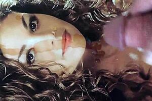 lesbian addicted to cum on face 😏