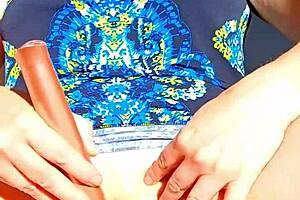 I Finger My Bald Cunt