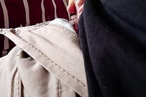 I give a blowjob to a married man who secretly records the close-up action