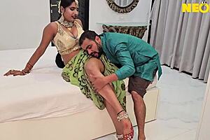 Very Hungry Indian Mature Bhabhi Seduces And Fucked From Her Boyfriend Hardcore Sex