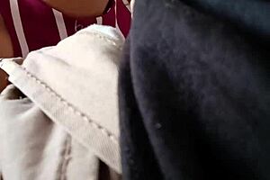 I give a blowjob to a married man who secretly records the close-up action