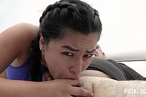 Putalocura - Destrozando La Garganta De La Sexy Colombiana Culona Lorena S