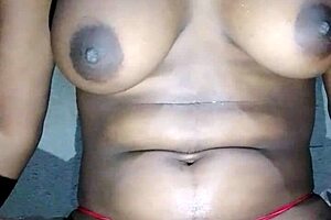 Discover the Fast Cum of Her Natural Tits and Pussy