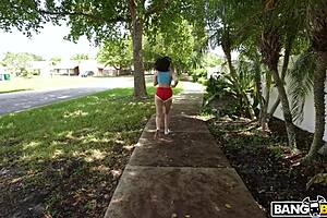 Sexy latina take 13 inches monster black cock?