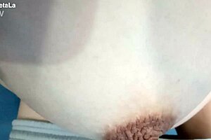 Troia Italiana Si Rilassa Sul Wc