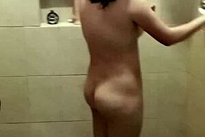 Hayami's Bold Homemade Anal Session