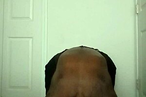 I need your breast milk to boost my vitamin D for better workouts! 💪🥛