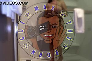 S4e19 Roxxxie comes back and uses her mouth and wet pussy to get me to cum on her juicy ass