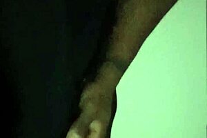 Who wants to try my exercise routine for free privately? 😊